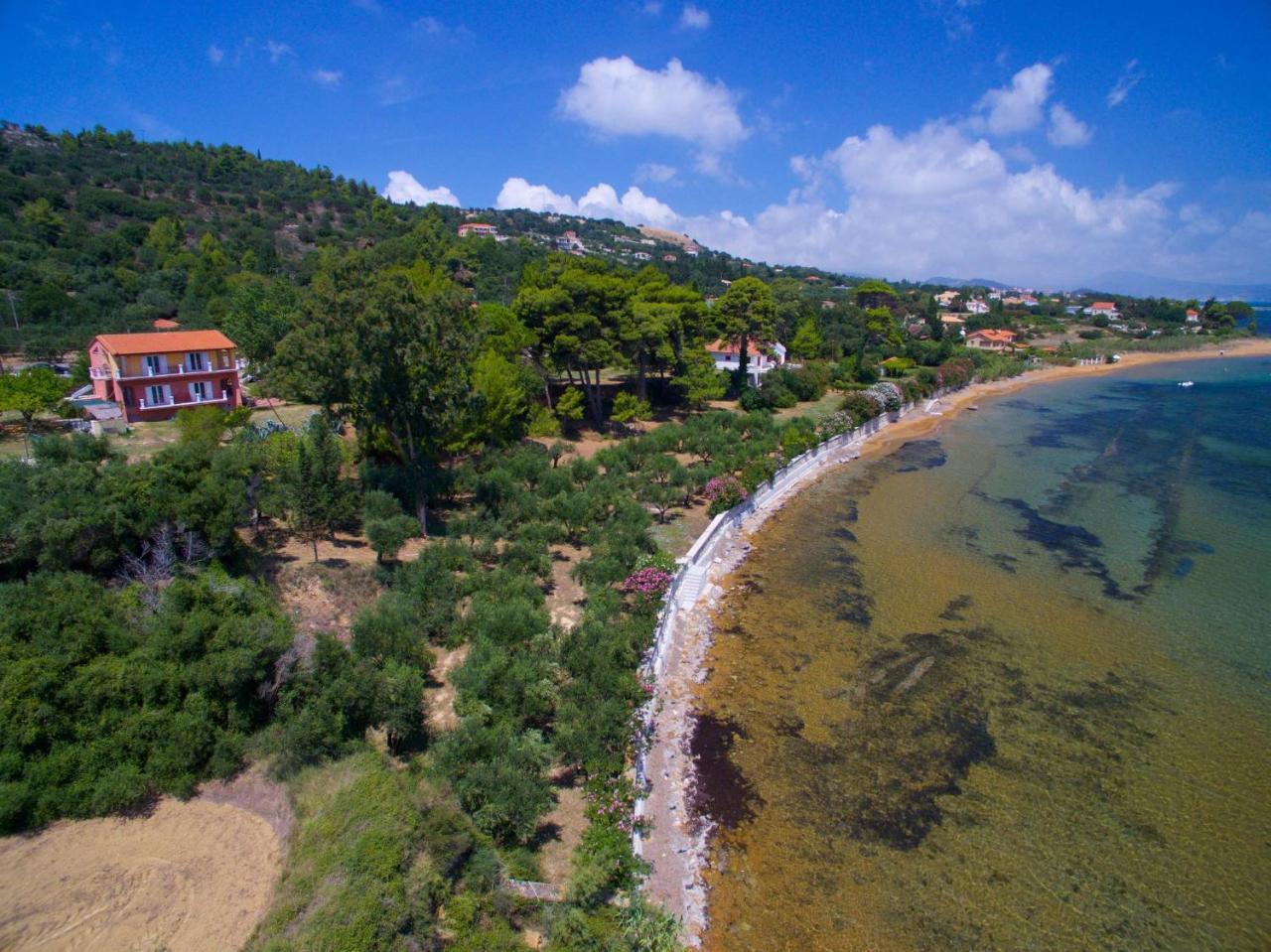 Villa Ostria Lixouri Exterior photo